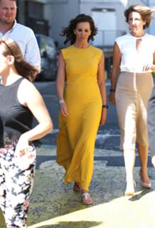 Andrea McLean feet photo thumbnail