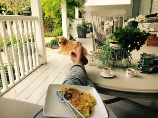 Andrea McLean feet photo thumbnail