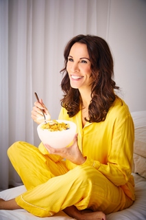 Andrea McLean feet photo thumbnail