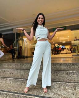 Andrea Meza feet photo 14
