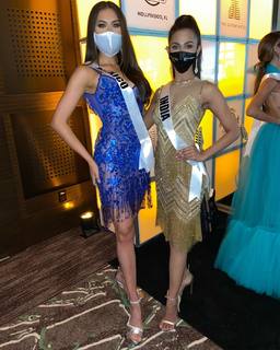 Andrea Meza feet photo 10