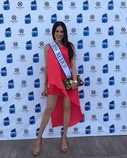 Andrea Meza feet photo 1