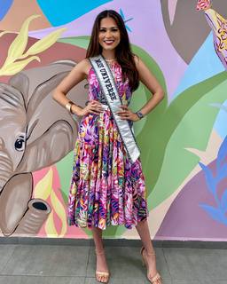 Andrea Meza feet photo 6