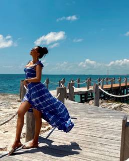 Andrea Meza feet photo 20