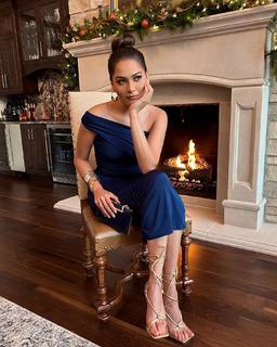 Andrea Meza feet photo 19