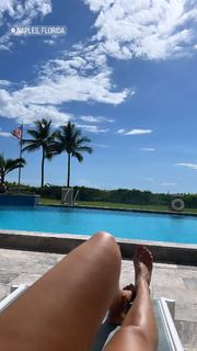 Andrea Meza feet photo 4