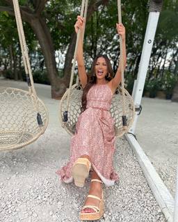 Andrea Meza feet photo 9