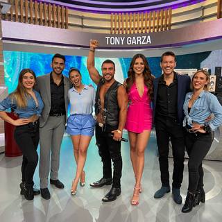Andrea Meza feet photo 8