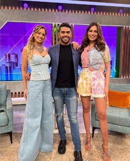 Andrea Meza feet photo 18