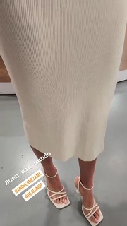 Andrea Meza feet photo 12