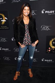 Andrea Navedo feet photo 13