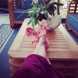 Andrea Navedo feet photo 7