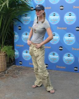 Andrea Parker feet photo 9