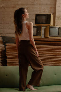 Andrea Riseborough feet photo thumbnail