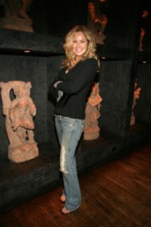 Andrea Roth feet photo 14