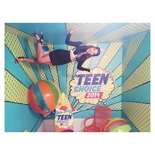 Andrea Russett feet photo 9