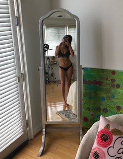 Andrea Russett feet photo 3