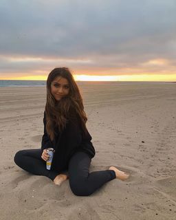 Andrea Russett feet photo 17
