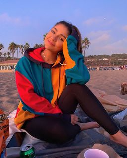 Andrea Russett feet photo 10