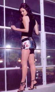 Andrea Savage feet photo thumbnail