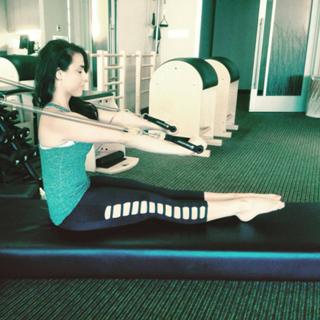 Andrea Tantaros feet photo thumbnail