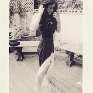 Andrea Tantaros feet photo thumbnail