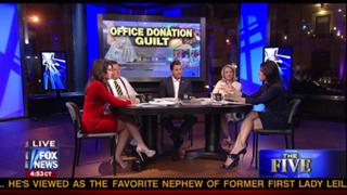 Andrea Tantaros feet photo thumbnail