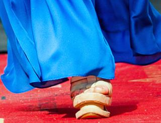 Andrea Veresova feet photo thumbnail