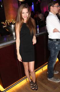 Andrea Veresova feet photo thumbnail