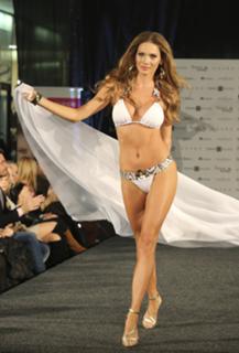 Andrea Veresova feet photo thumbnail