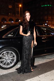 Andrea Veresova feet photo thumbnail