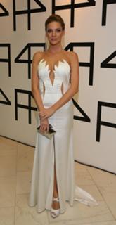 Andrea Veresova feet photo thumbnail