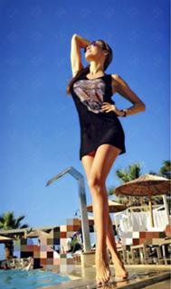 Andrea Veresova feet photo thumbnail