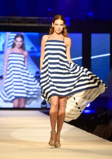 Andrea Veresova feet photo thumbnail