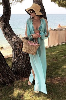 Andrea Veresova feet photo thumbnail