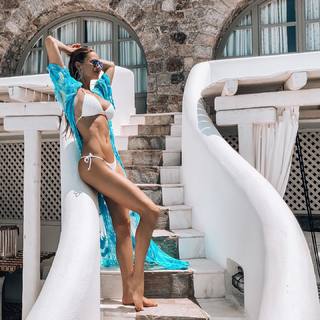 Andrea Veresova feet photo thumbnail