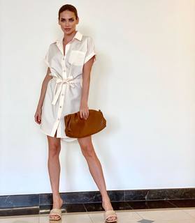 Andrea Veresova feet photo thumbnail