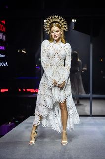 Andrea Veresova feet photo thumbnail