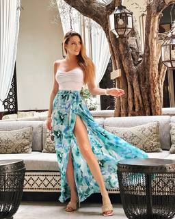 Andrea Veresova feet photo thumbnail