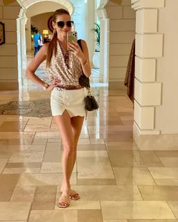 Andrea Veresova feet photo thumbnail