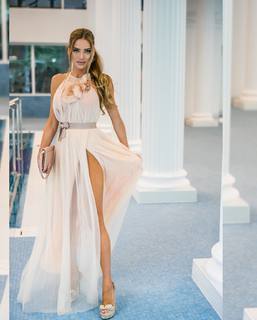 Andrea Veresova feet photo thumbnail