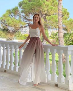 Andrea Veresova feet photo thumbnail