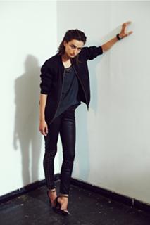 Andreea Diaconu feet photo 18