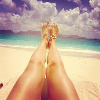 Andreea Diaconu feet photo 16