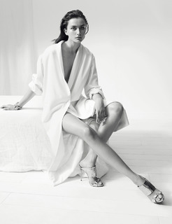 Andreea Diaconu feet photo 11