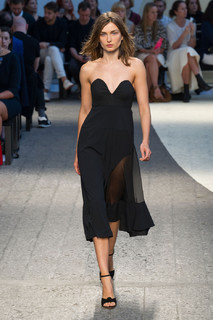 Andreea Diaconu feet photo 8