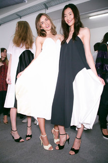 Andreea Diaconu feet photo 6