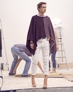 Andreea Diaconu feet photo 1