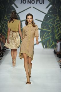 Andreea Diaconu feet photo 18