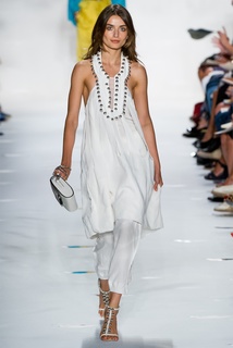 Andreea Diaconu feet photo 1